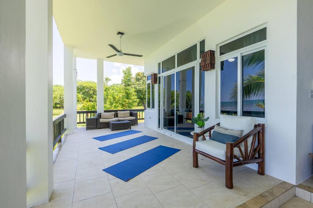 Ivy'S Cove Beach Side Condo - Luxury Villa Whitehouse Eksteriør billede